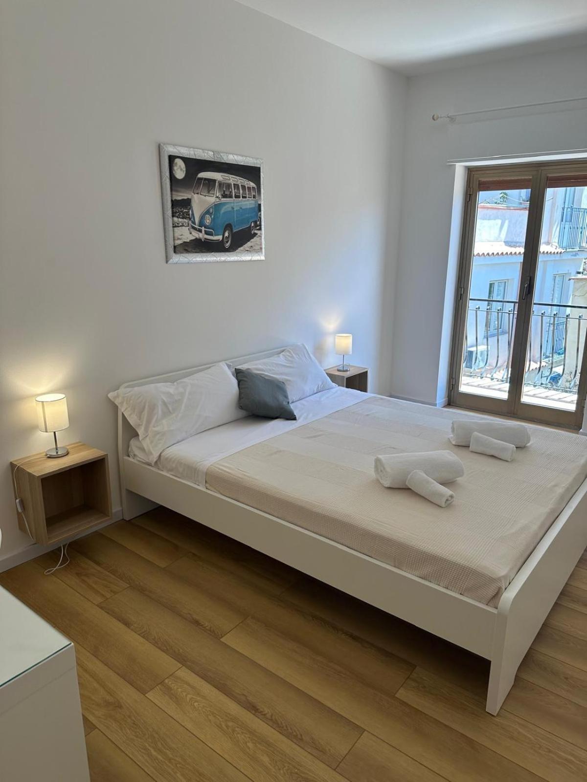 We Home Taormina Center With Parking Exterior foto